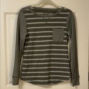 Eddie Bauer Women’s Army Green Striped Long Sleeve Legendwash Knit Top